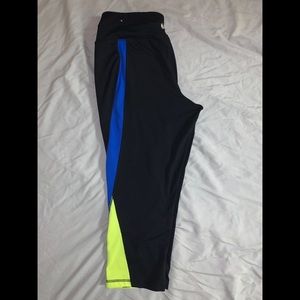 Lane Bryant LIVI Active Capri Legging